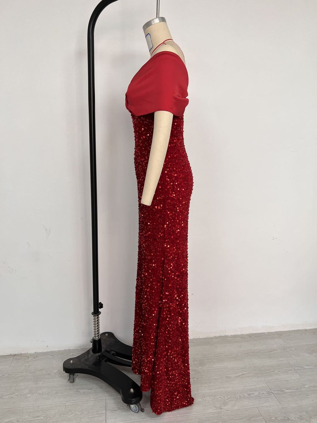 European and American Cross-border off-shoulder Evening Dress New Slim-fit Fishtail Sexy Elegant Sequin Party Dress dress